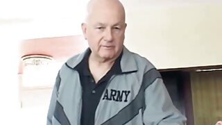 სამეული სექსი აგრძნო ...